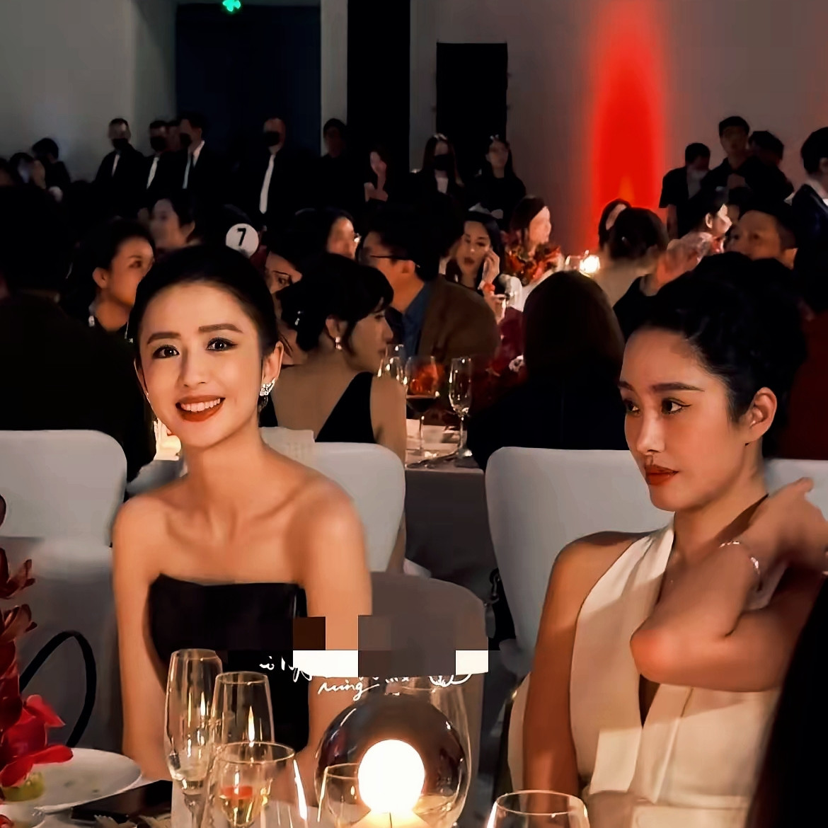 这张同框照，简直是“骨相美学”的教科书案例！😲终于看懂什么叫“骨相碾压”了