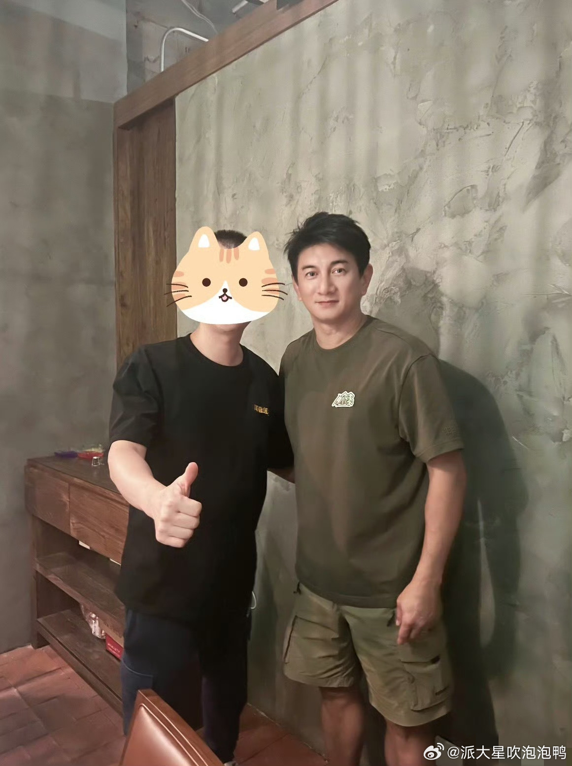 说实话，我听不明白刘诗诗嫁给吴奇隆，为什么那么多人嘲她？我个人觉得，她是85🌸