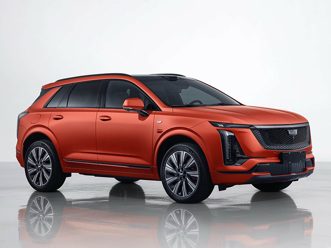 凯迪拉克XT5PHEV在2026年9月正式上市，属于豪华中型插电混动SUV。车身延续品牌家族化设计，