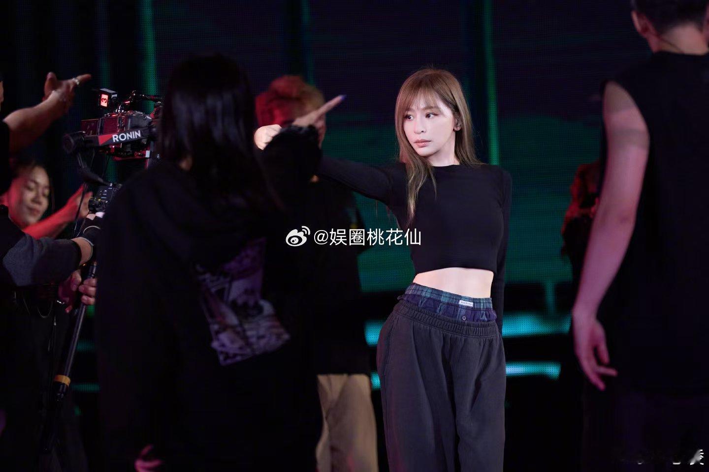 王心凌演唱会全程高能，并且每一个舞台都超级甜美，每一个舞台都让人有着满满的回忆