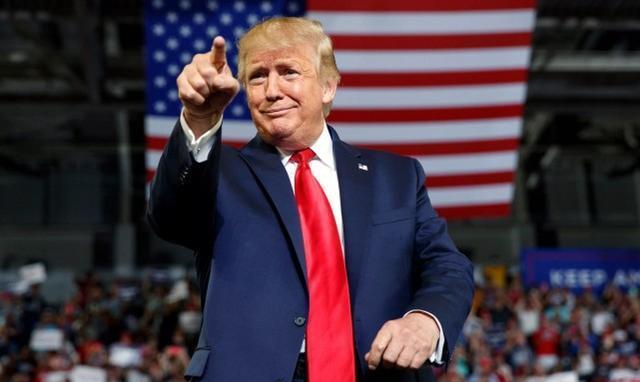 美国成功拉下了英国。美国成功解体了苏联。美国成功控制了欧盟。美国成功当上了