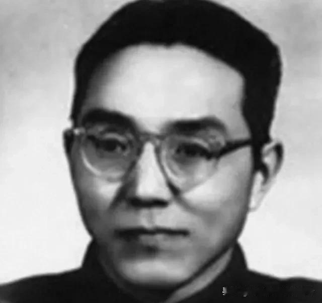 1947年，胡宗南心腹戴中溶遭军统抓捕，手握西北核心机密的人早已投身革命1