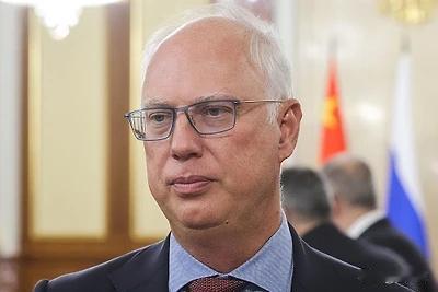 【俄总统代表回应冯德莱恩承诺，戏称欧洲人“可怜”】发布时间：1月2日，俄罗