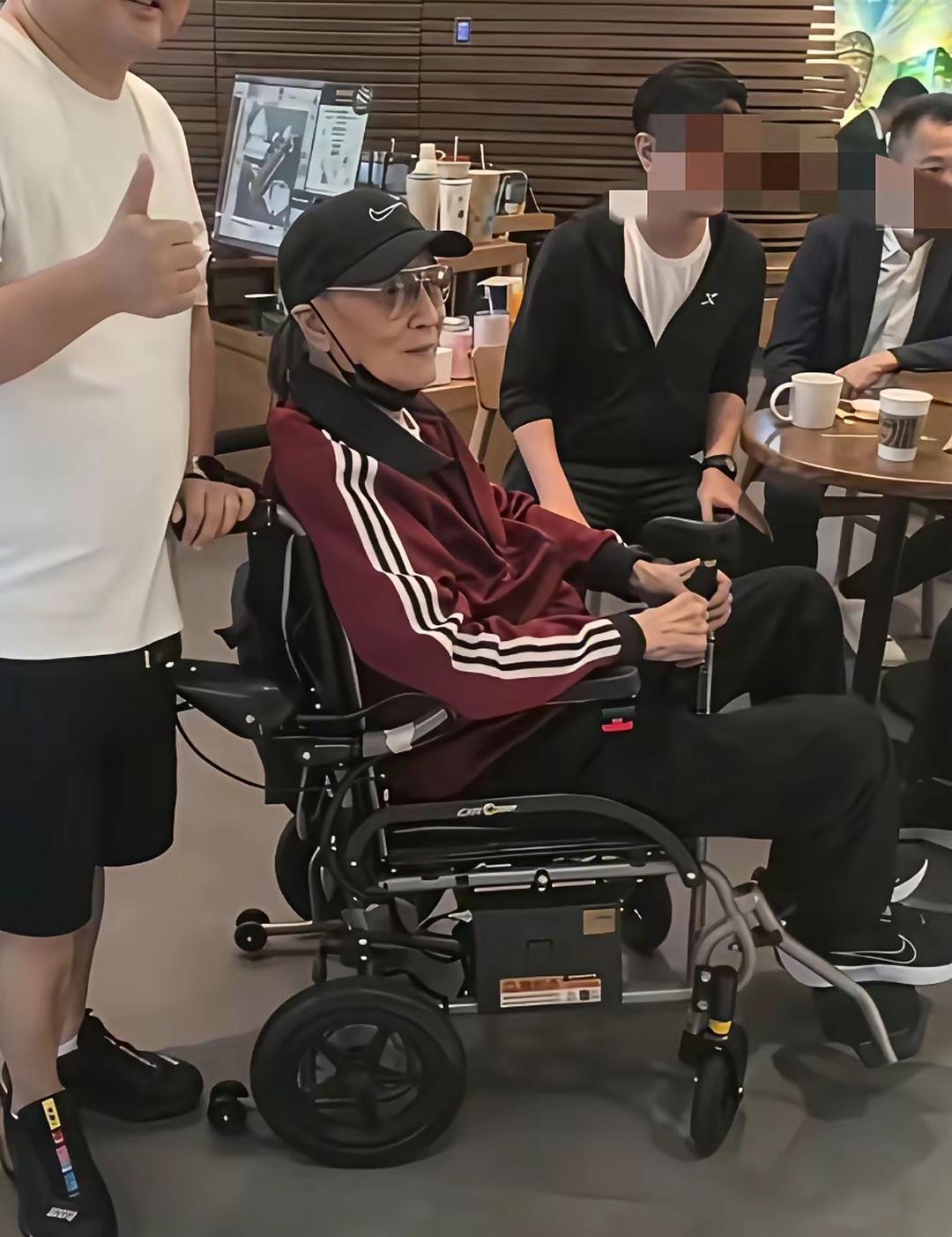 谢贤最后一次露面的画面曝光