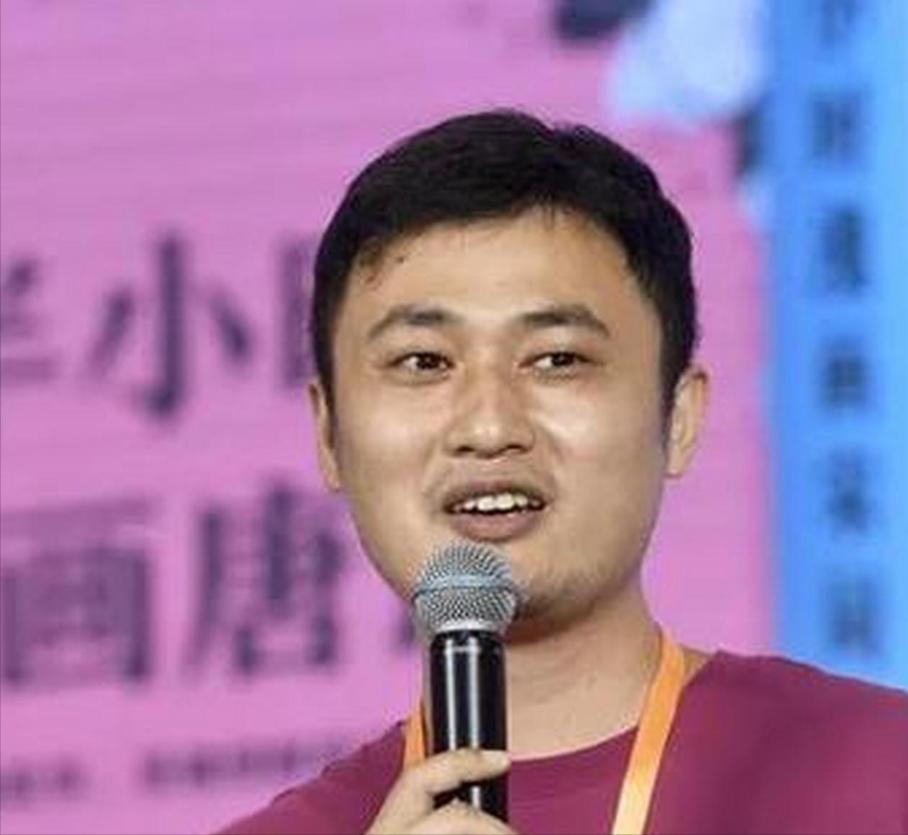 “到账1500万元”，上海一位月薪5000的“二混子”正在上班，突然手机提示到账