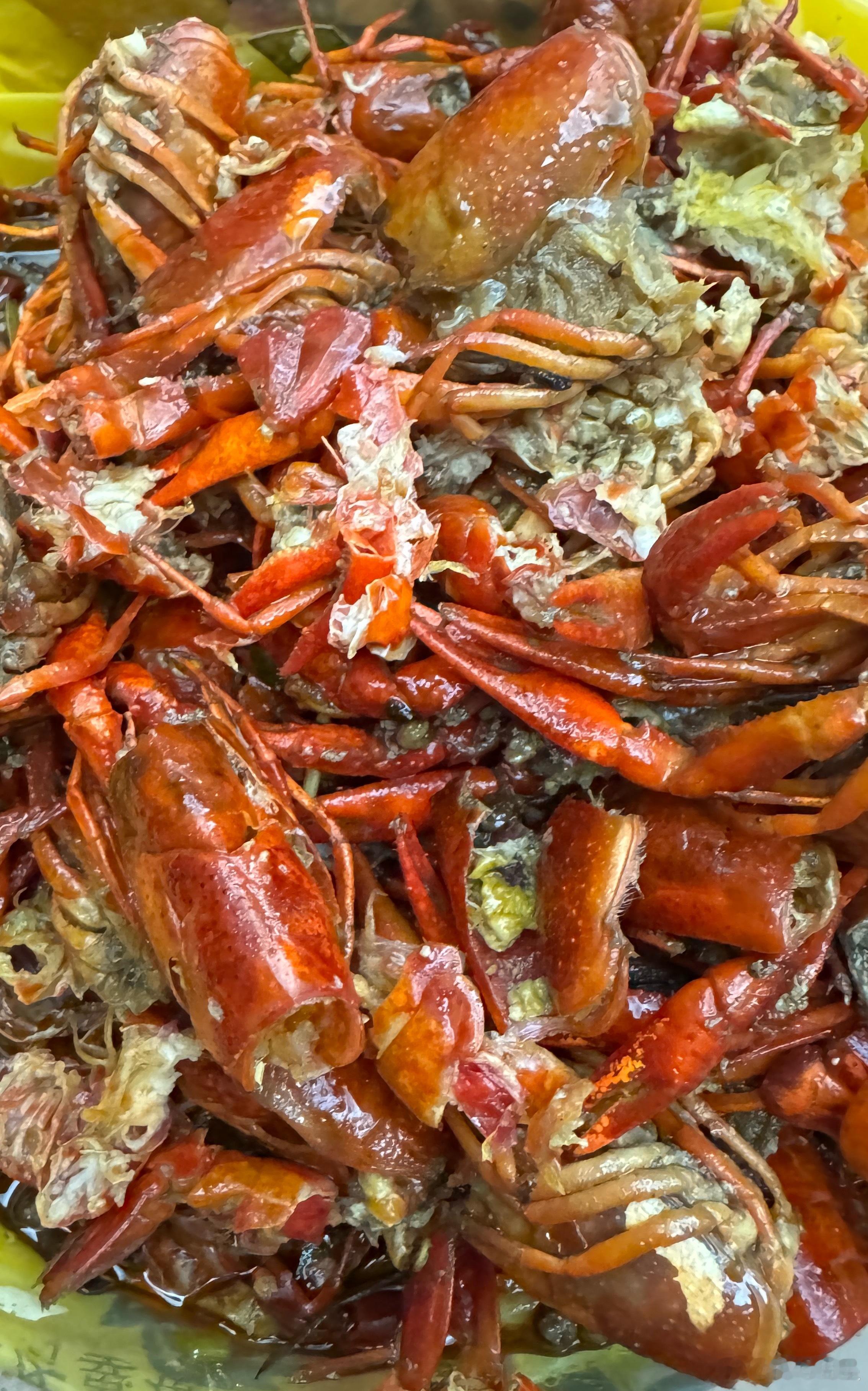 吃宵夜的时候我1.5倍二刷了一遍《藏海传》，我好像找到徐磊面具下的人是谁了，99