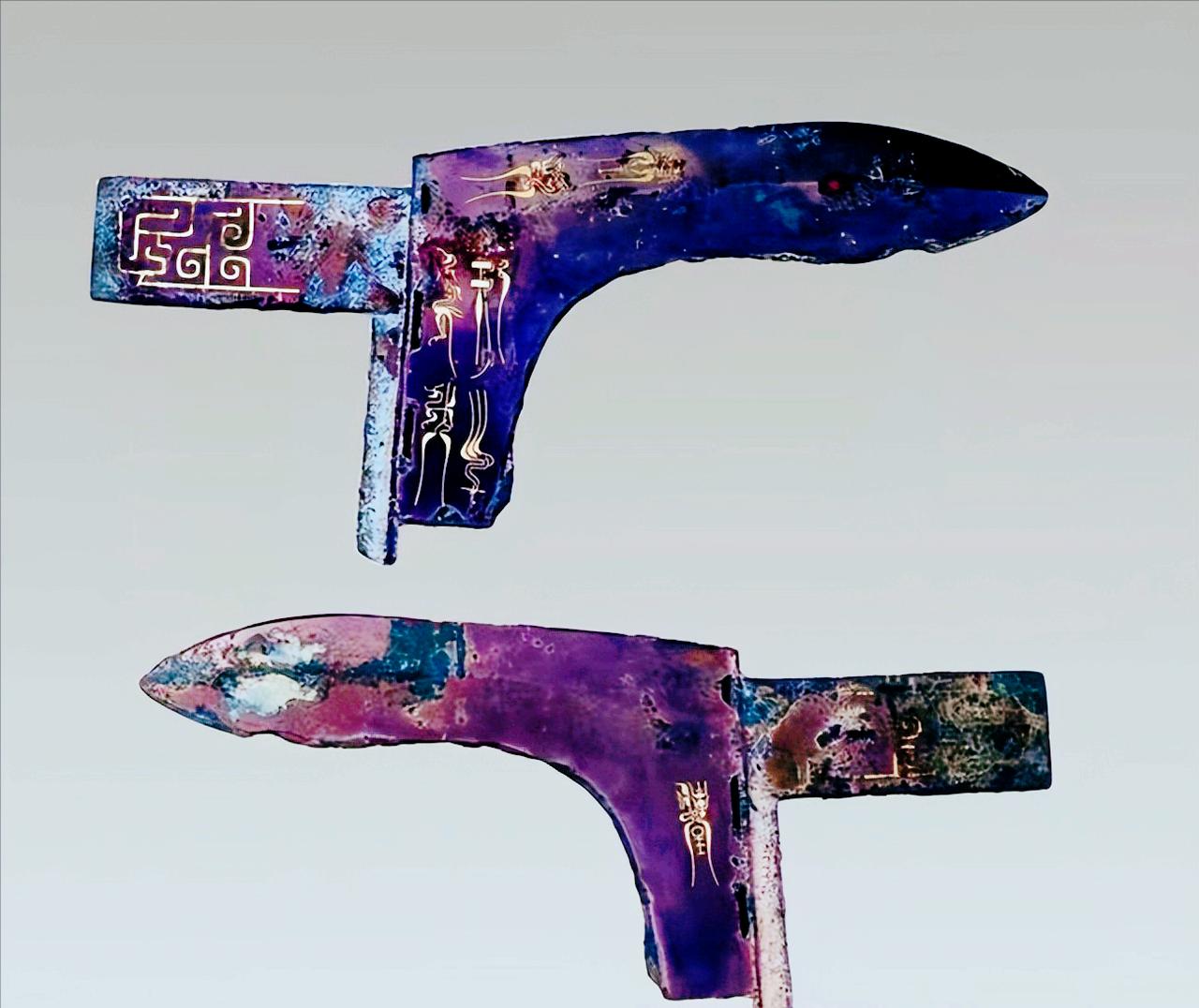 1961年，山西一农民，正在黄河滩涂摸鱼时，突然脚底感到钻心疼痛，随即血流不止，