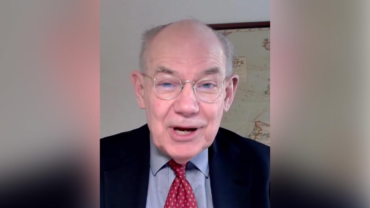 ·美国知名学者约翰·米尔斯海默曾毫不客气地说，永远不要低估美国能有多残忍无情，它