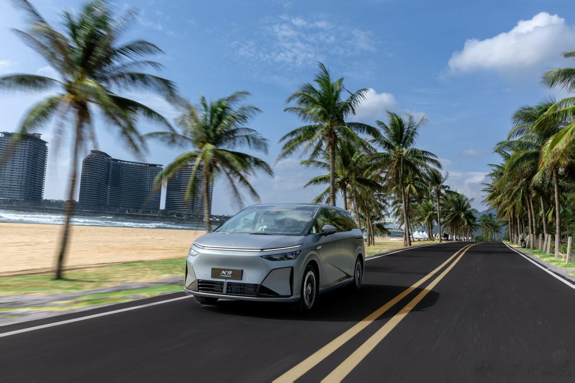 小鹏X9超级增程海南大片火热出炉🌴全球首创「OneBox豪华宽体星舰」造型，打