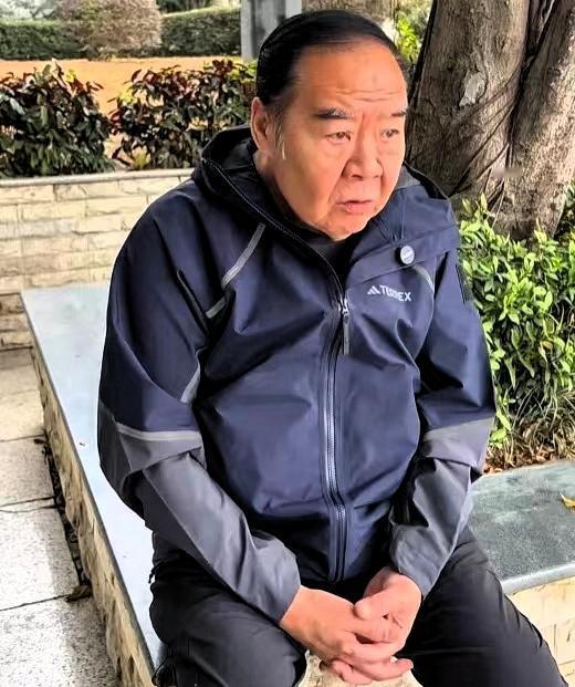 郑则仕如今的处境。给所有男人都提了个醒。无论你身体再好，再有钱，也千万不要在