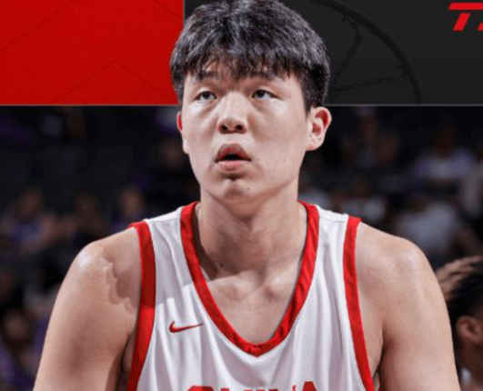 大家说杨瀚森能到达约老师水平吗我觉得不太可能，约老师手感有点无敌。和杨瀚森的