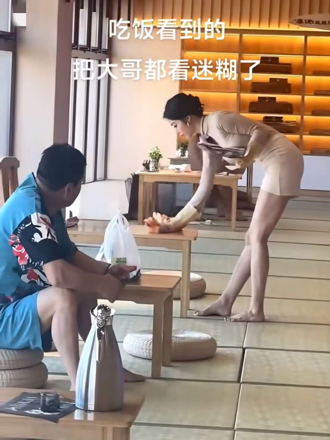 别说大哥了，谁看了都迷糊呀。