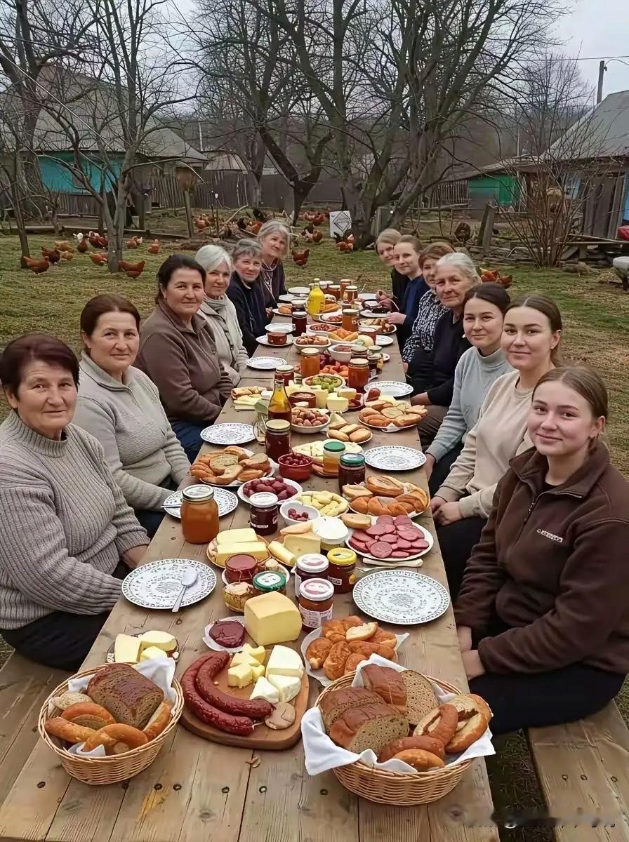 老外聚会就吃这个？光看看就没有啥食欲了，除非饿得不得了。终于知道为什么有些留学生