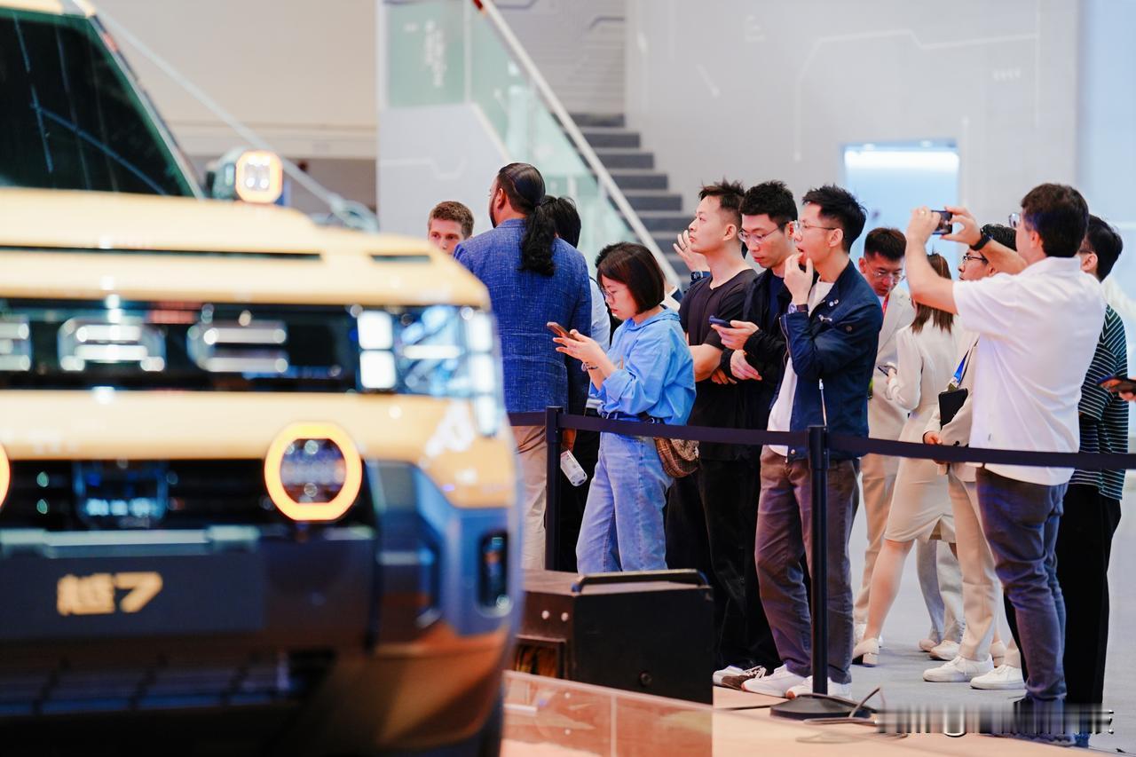 拒绝内卷空谈，广汽用实绩说话。一季度自主品牌销量同比暴涨42%，直接打破“国企体