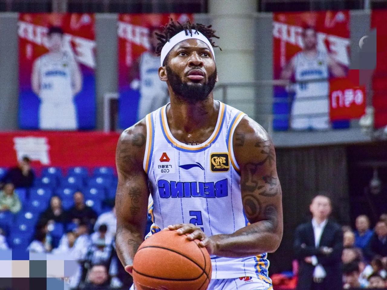 CBA最新消息：据知名篮球自媒体人付政浩发文：杰曼状态依旧低迷，本场仅得到5分，