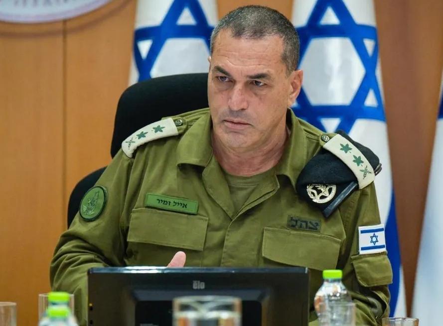 以色列总参谋长埃亚尔·扎米尔警告说，经过长期冲突，以色列国防军已接近崩溃边缘。