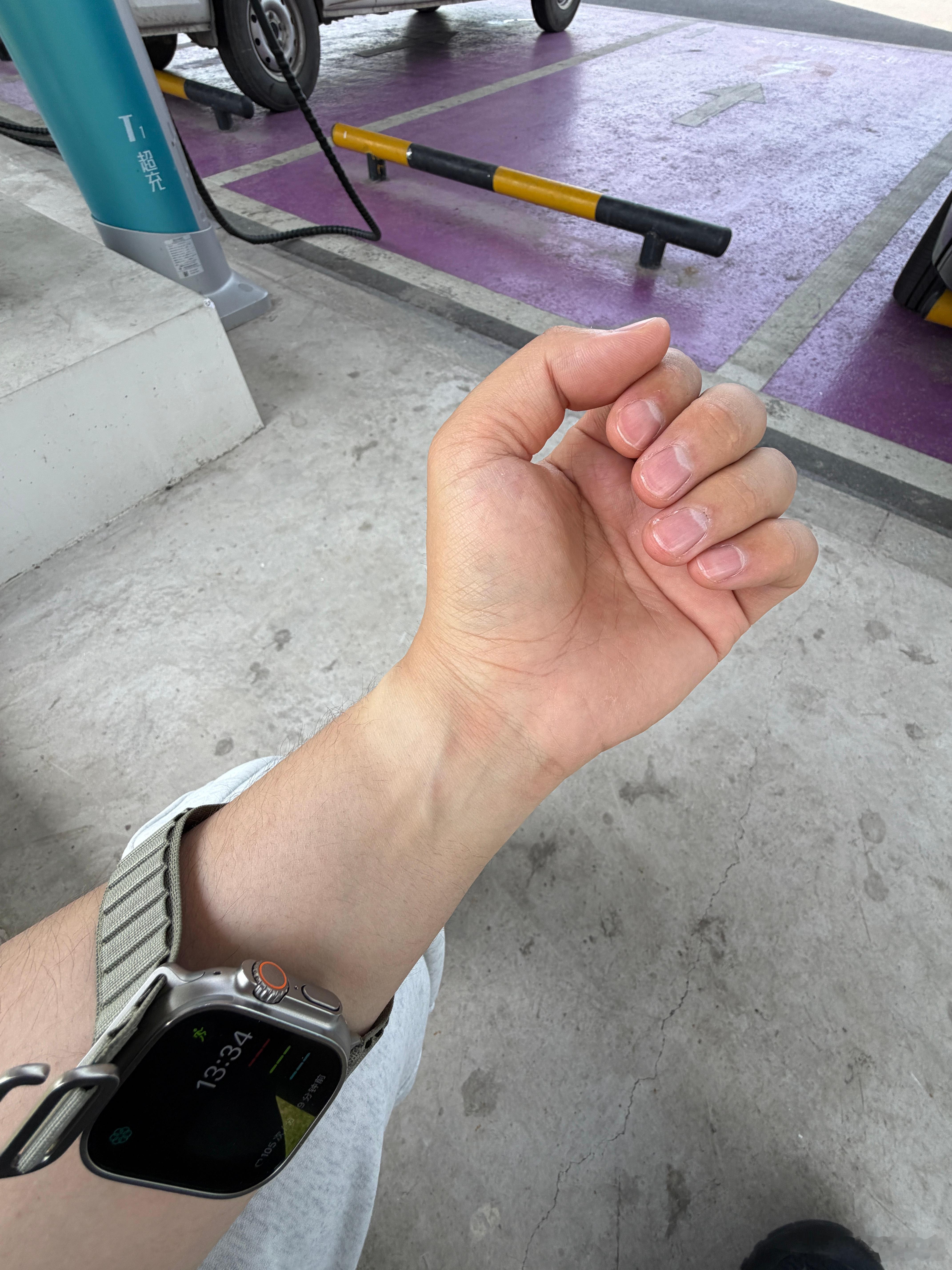 夏天还没来感觉黑的要刹不住了再等一个月，匀速变黑的话准备改名《黑子聊车》了