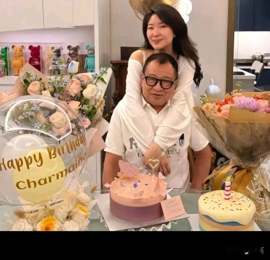 我有种预感，许绍雄的女儿许惠菁可能这辈子都不会再想着开店了不是因为父亲已