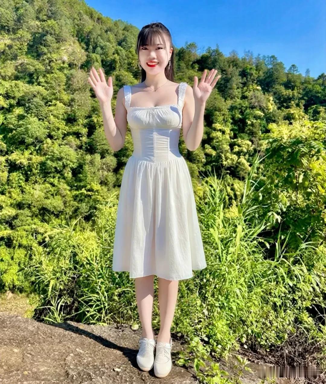 山卡卡里头的菇凉美景美景佳人高清美女