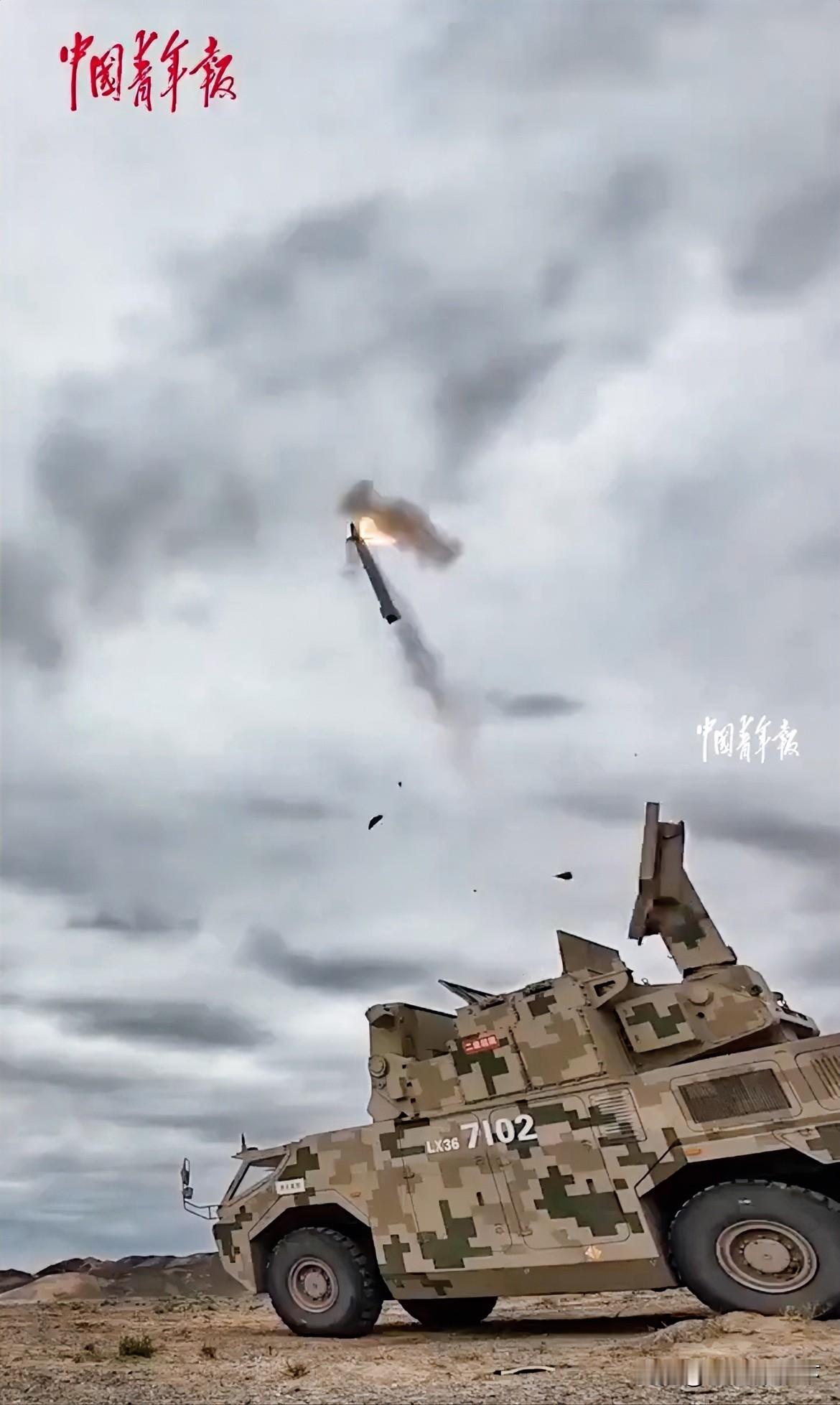 中国🇨🇳HQ-9C防空导弹实战训练视频曝光，它在2025年9·3大阅兵式上首