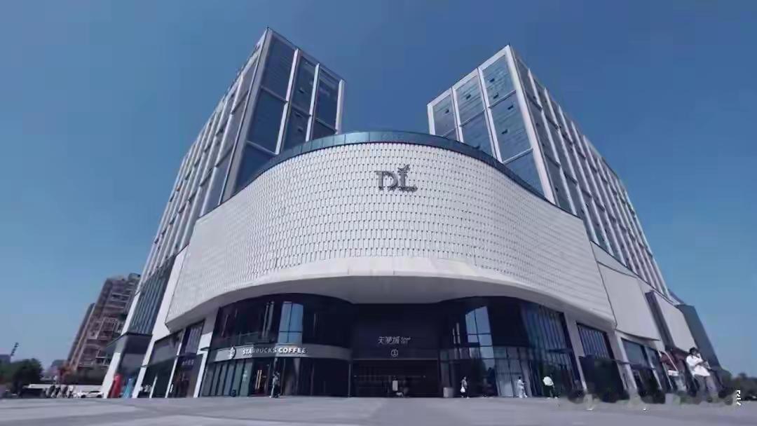 直接卡死准入！胖东来出新规：不交社保、乱加班的工厂，连报价资格都没有！最近