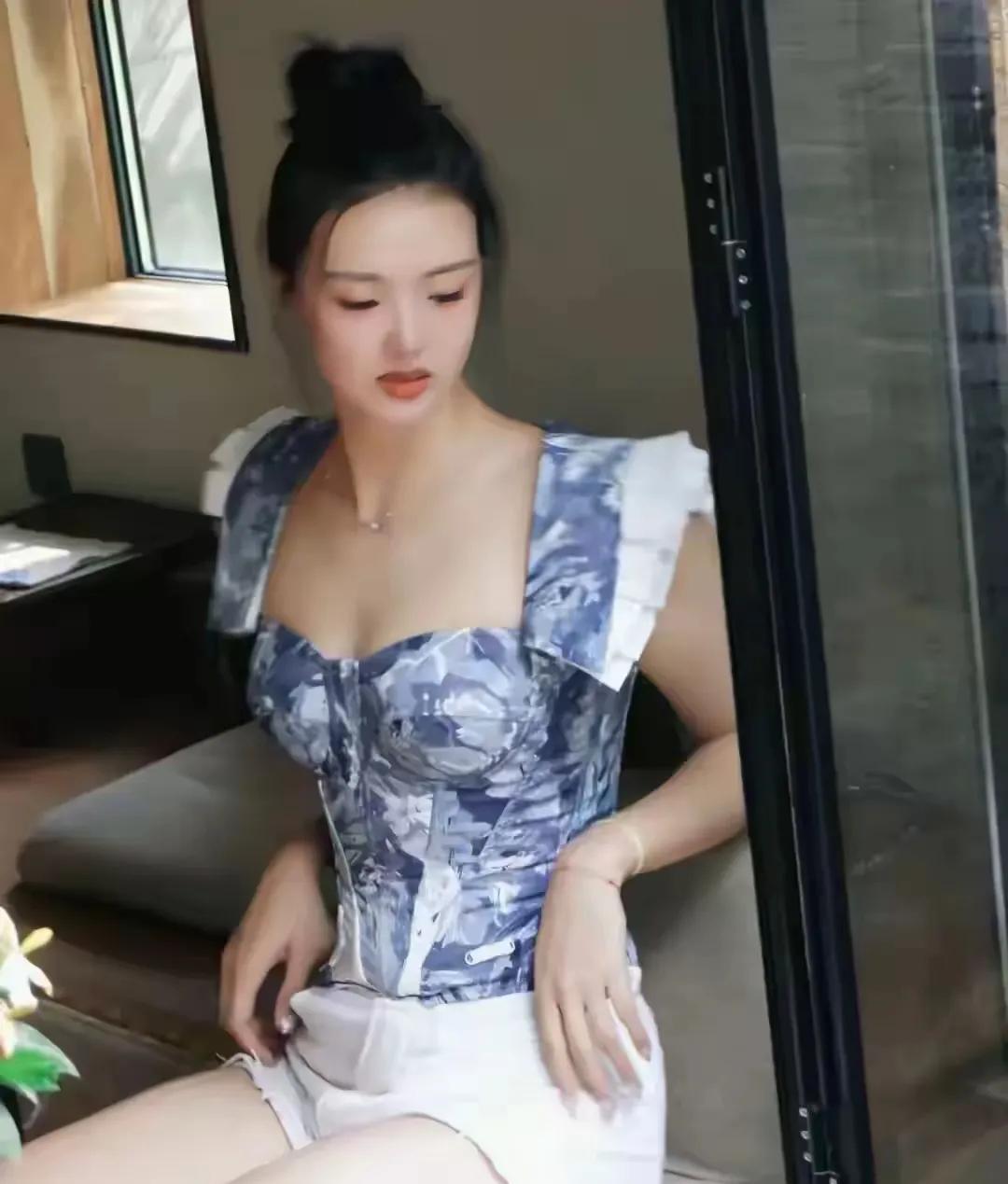 实话实说，谁能不爱中国女排张常宁？可帅可美可甜可刚。一直以来，她都是靠实力说
