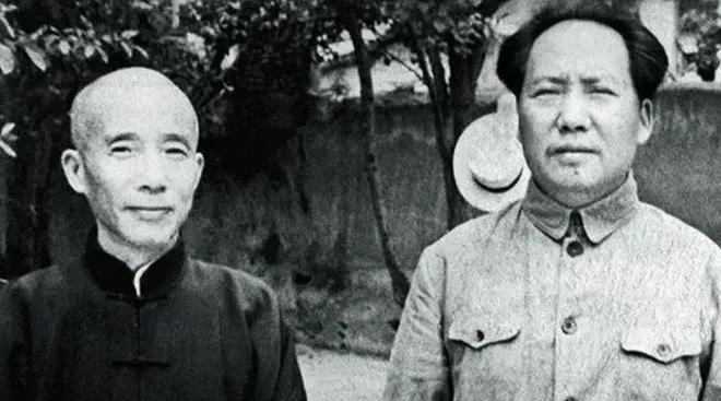 1950年冬天的中南海，毛泽东设了一场小型宴席，坐在饭桌对面的是符定一。这两人