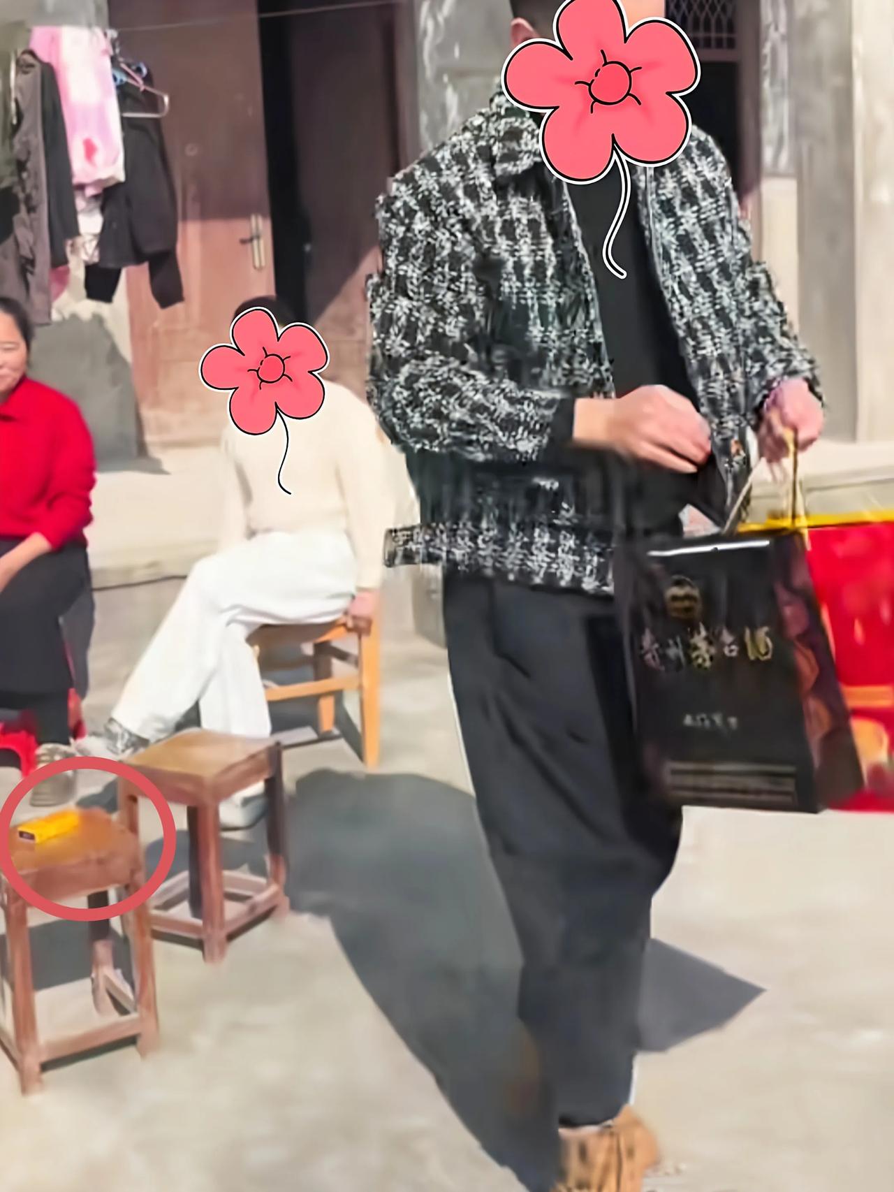 “不合适？行！那东西我得拿走！”相亲男一听闺蜜没相中他，拎起进门时带的礼品，转身