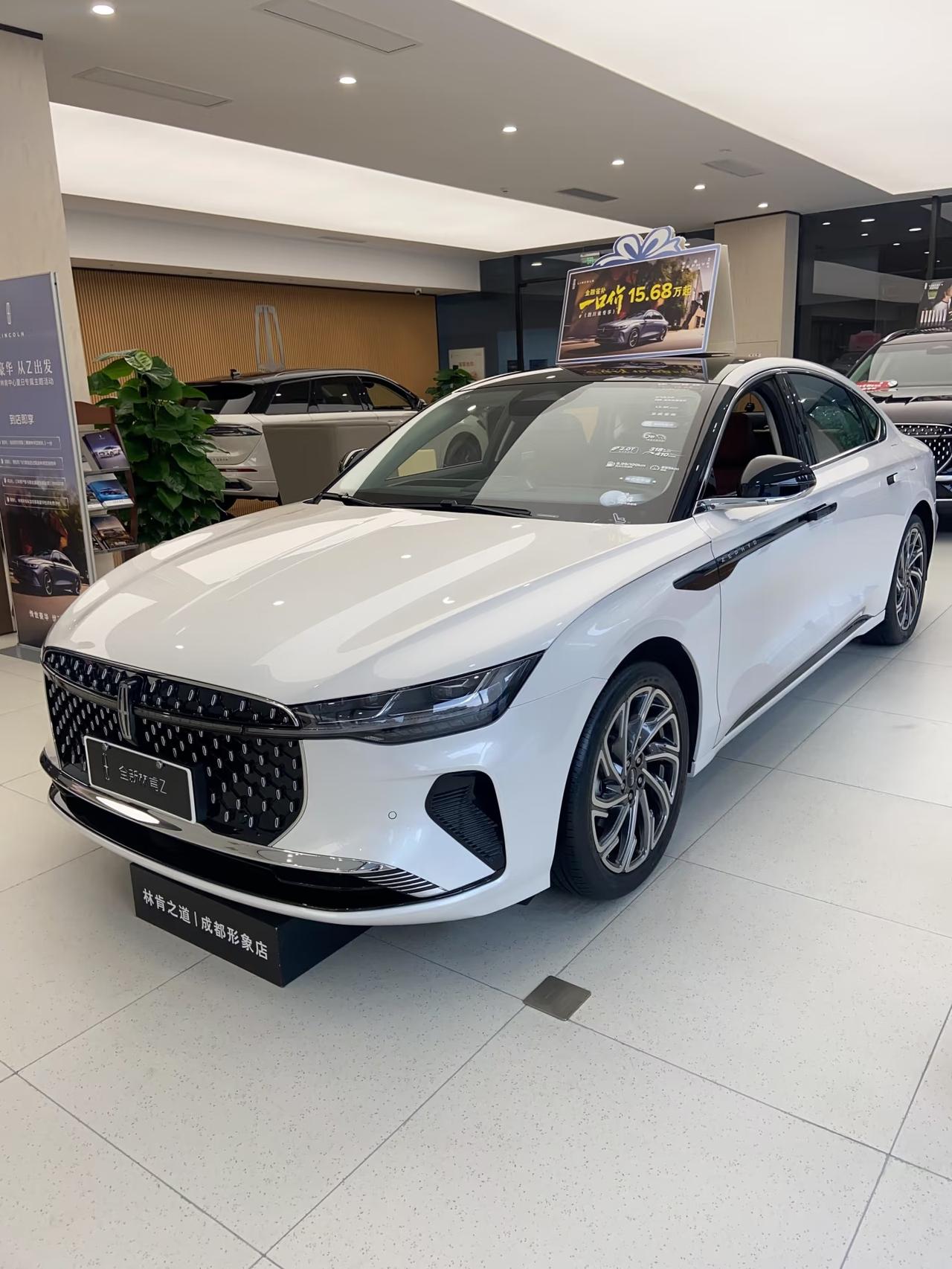 看车看的多了之后，越来越感觉到其实现在最难过的不是曾经辉煌过的销冠，而且二线豪华