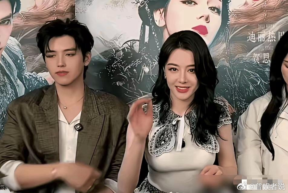 别再骂陈飞宇油腻了。你根本没看懂这场交易的币种。我告诉你，那根本不是示好，那是一