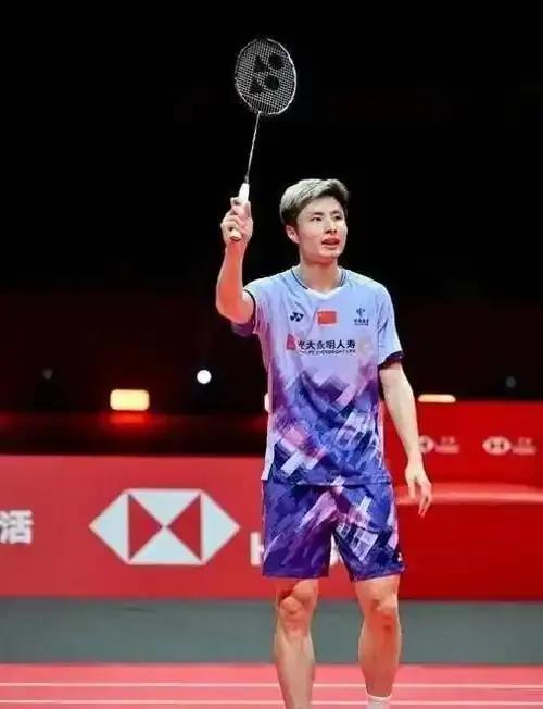 石宇奇、安洗莹首轮过关!6月3日，2025年国际羽联超级1000印尼公开赛拉