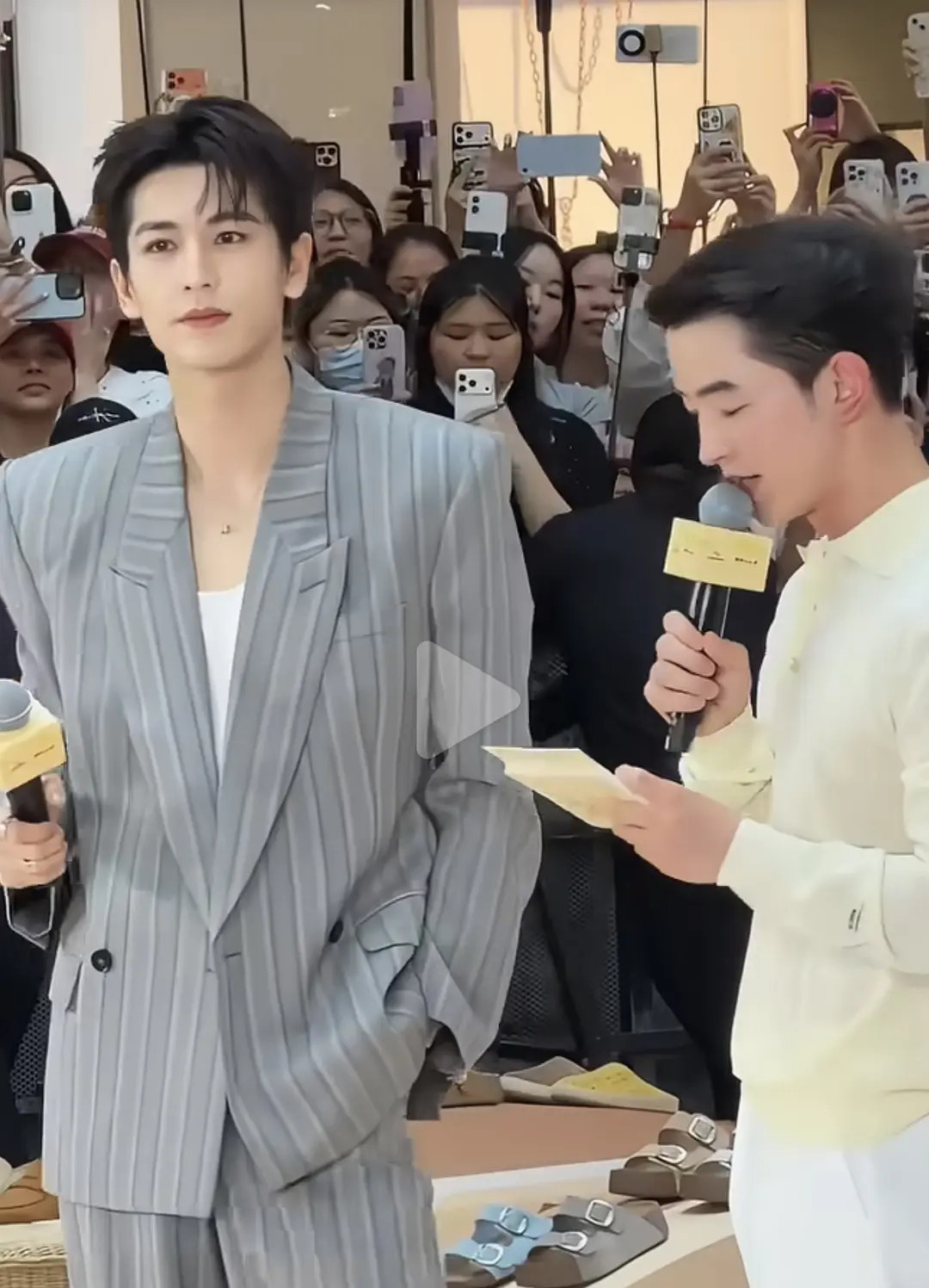 张凌赫线下生图？？？和精修的差别在哪