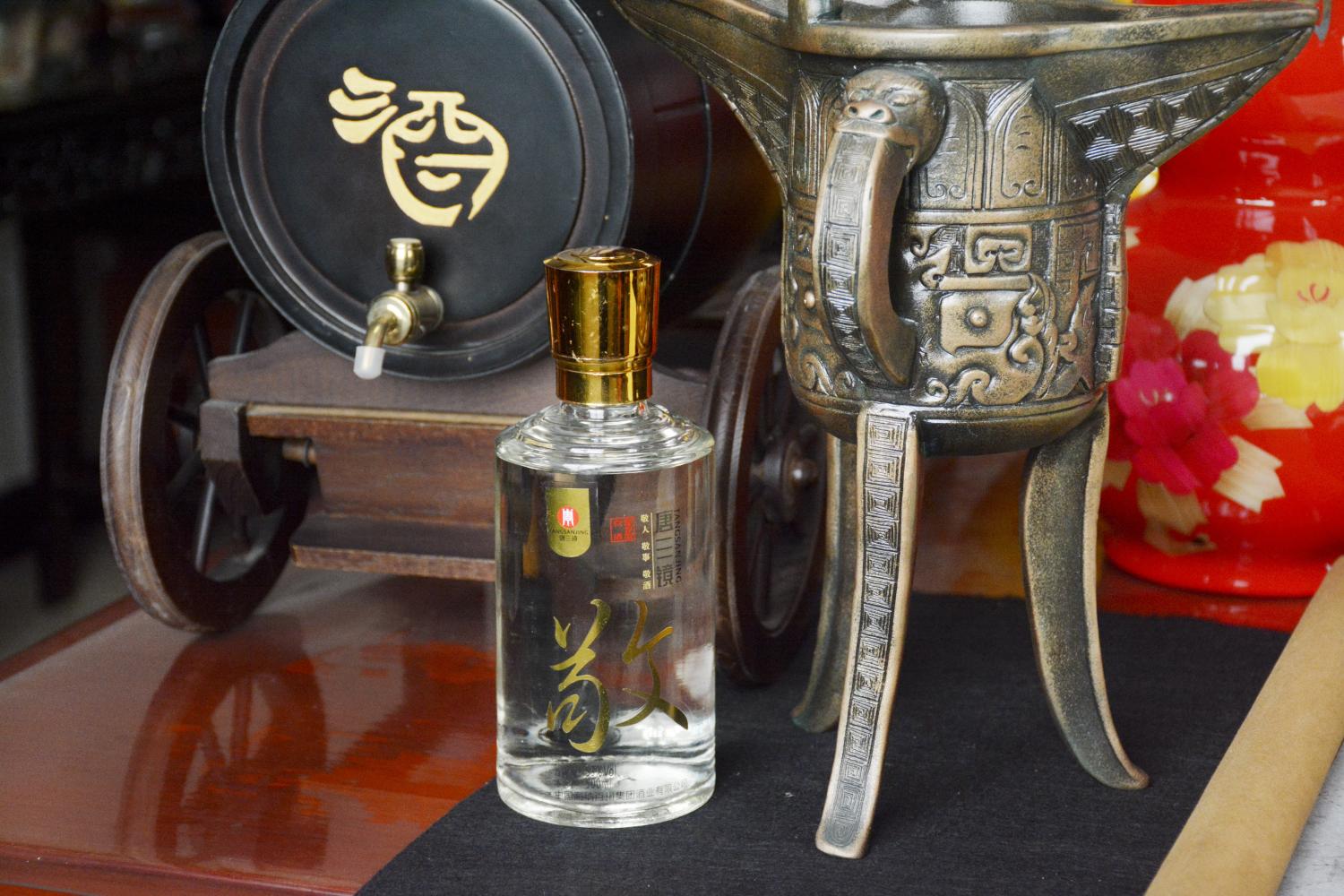 春节快到了, 为何要送酱香型白酒?