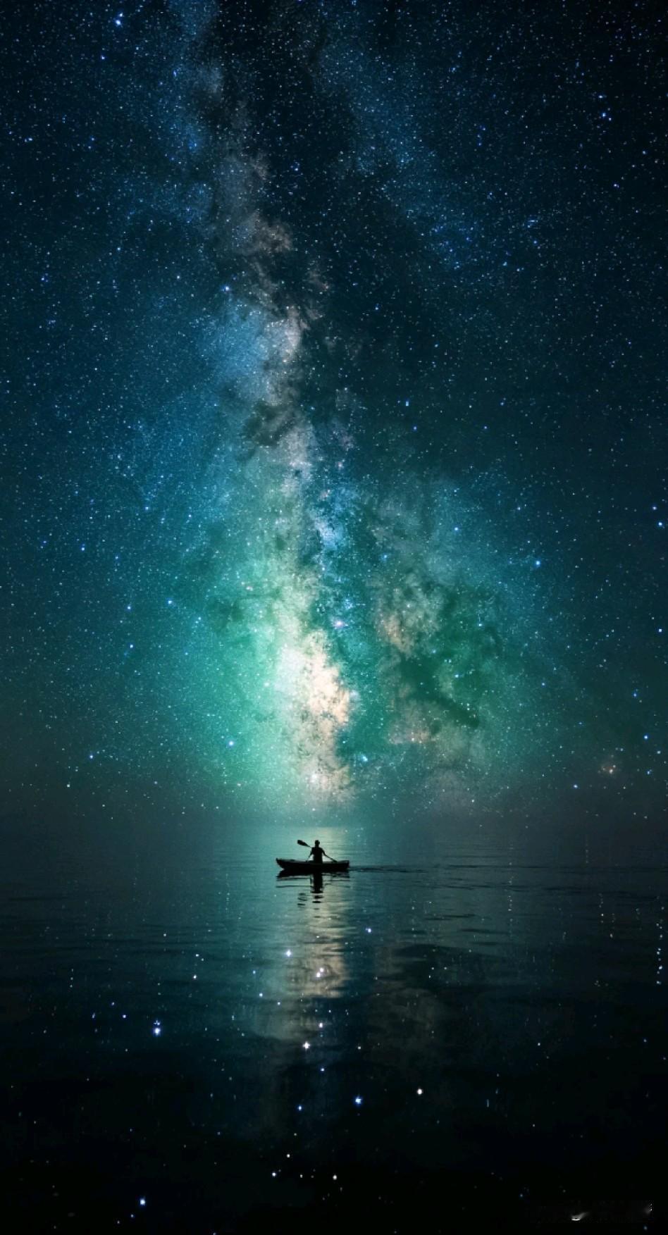 《俯仰无愧，不怨天；荣枯有数，不尤人；冷暖自知，不回头》天地不仁观自在，圣人
