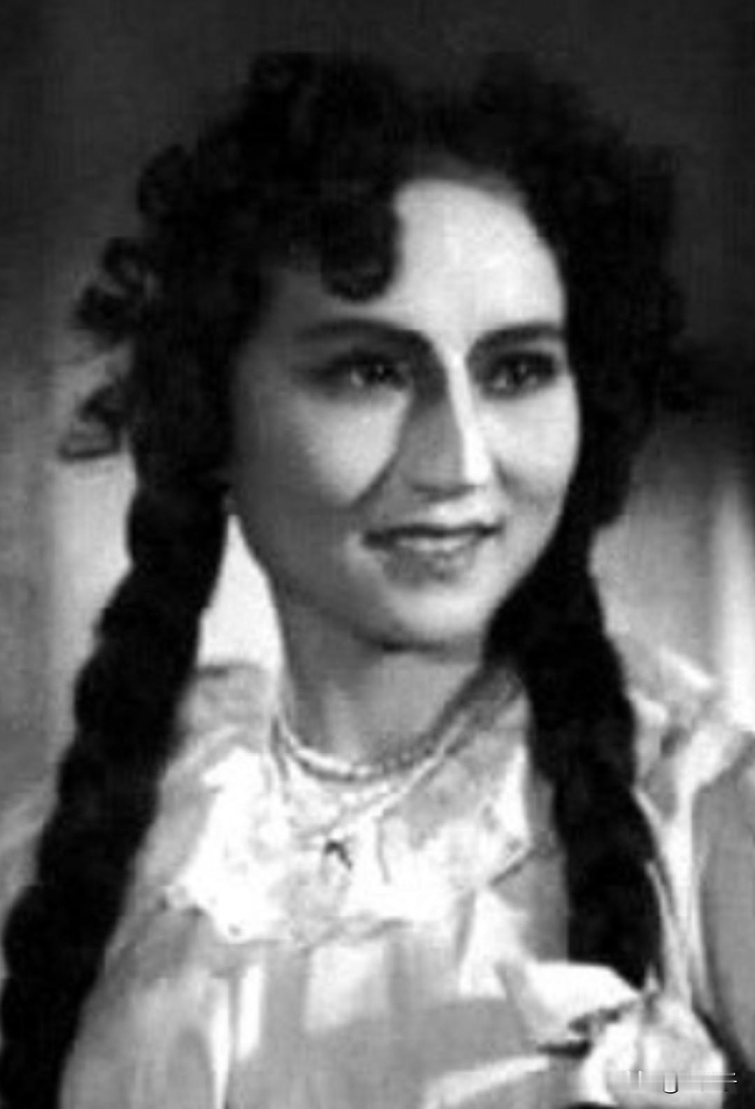 中国电影史人物第1374位，卢稼影中国人民解放军八一电影制片厂演员。参演电影