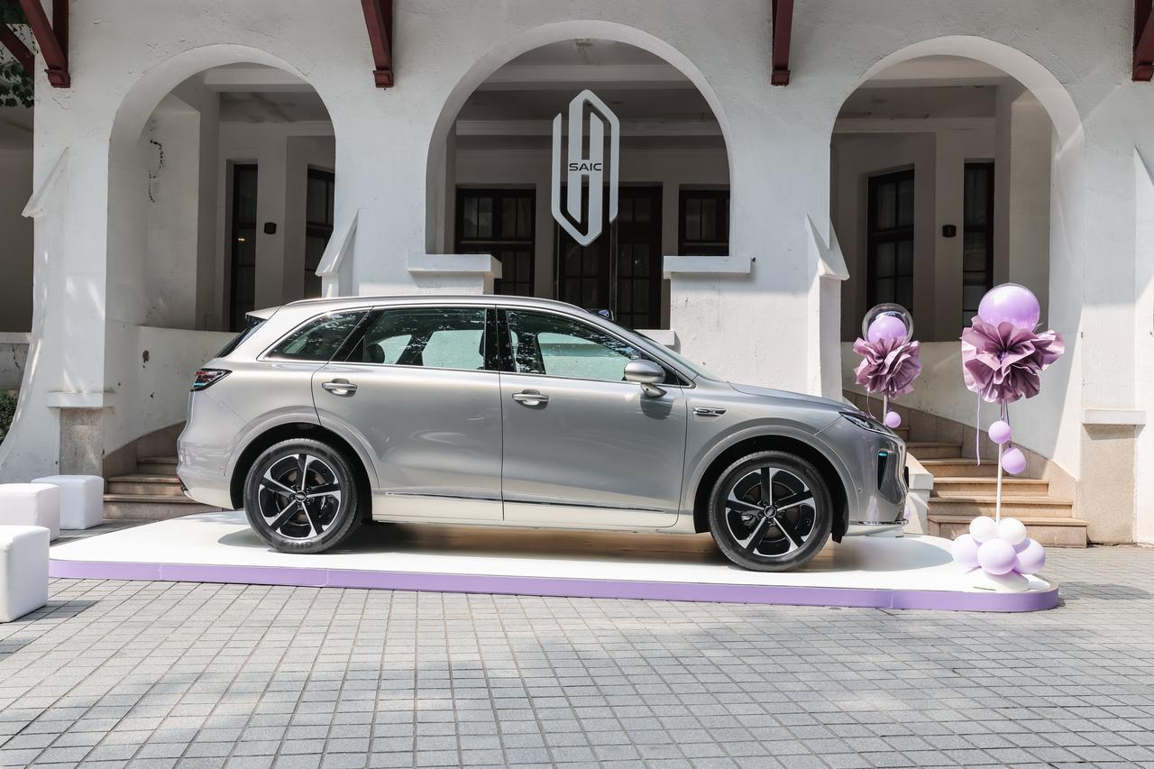 央视镜头下的尚界车主太实在，大实话道破普通人买车核心诉求特意蹲一波鸿蒙智行央视