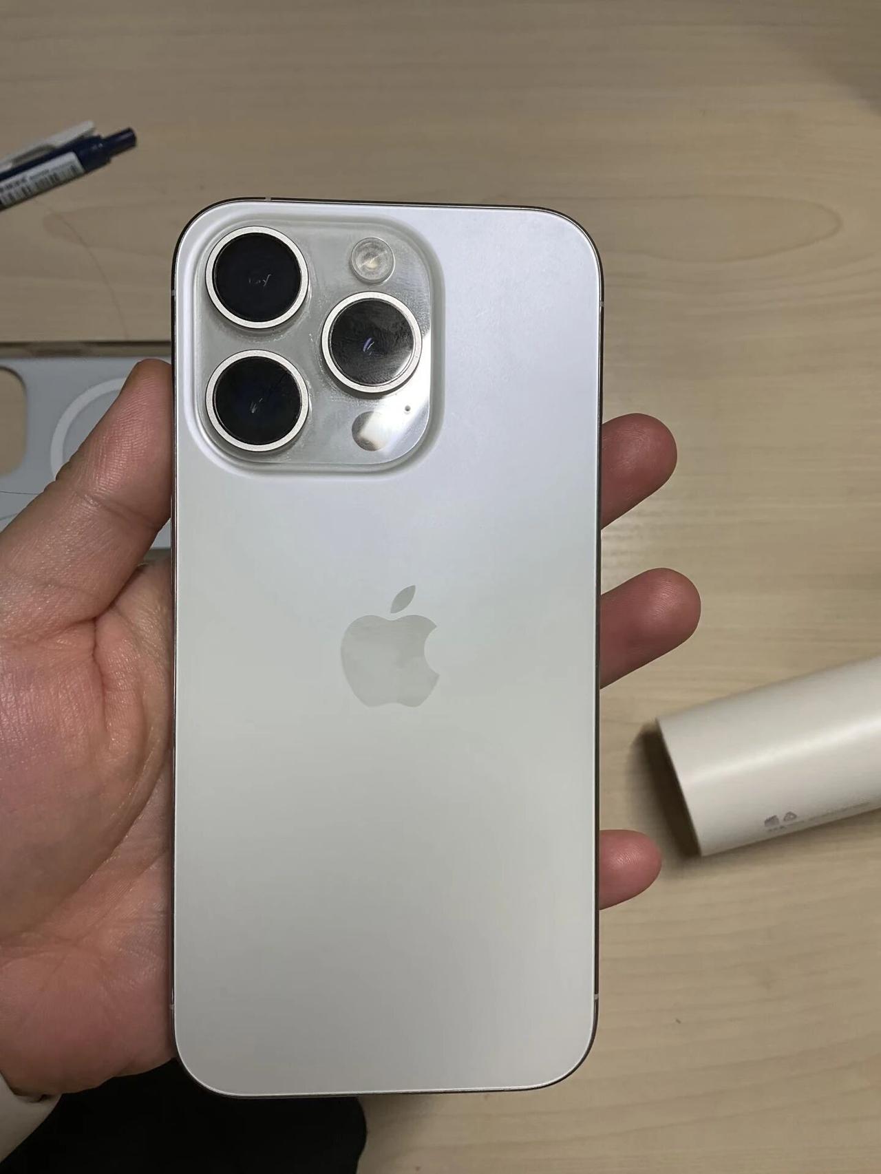 iPhone15pro用了2年多，体验和感受如何？我是23年从11换的15p