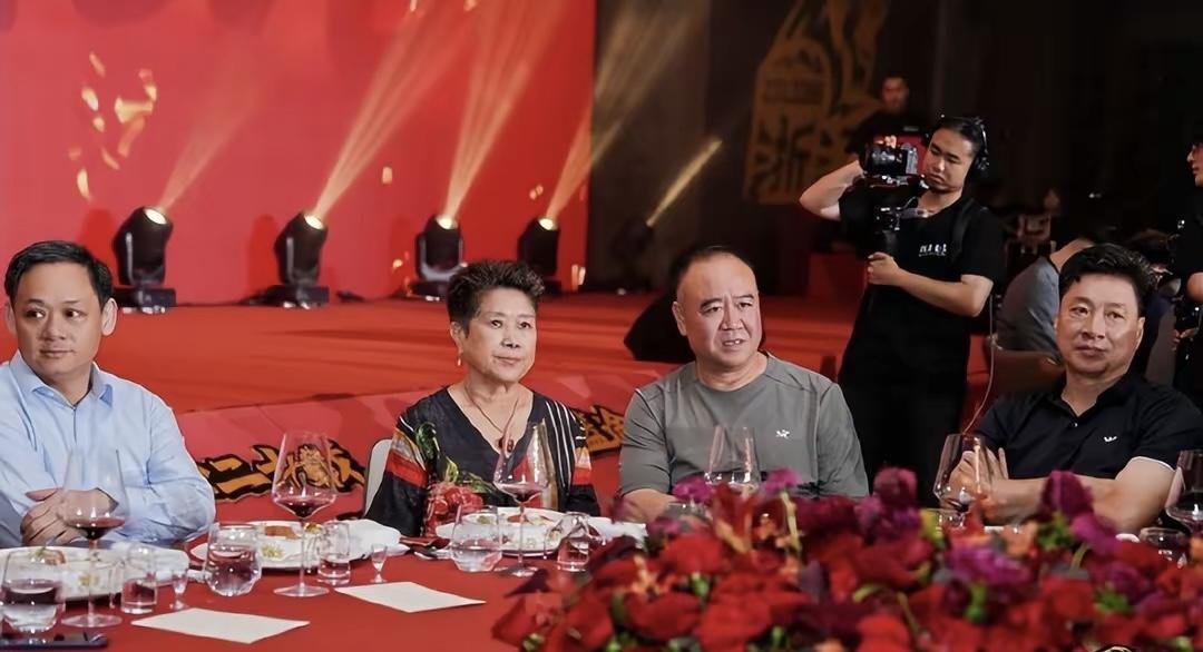 李春江回归广厦，夺冠庆功宴，有情有义，格局彰显，打脸多少俱乐部！20年磨一剑，