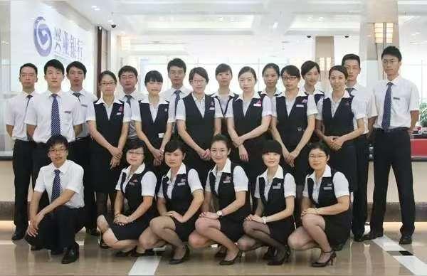 保房价还是保人口，从来不是两难选择题，而是关乎民族兴衰的大是大非之争。保房价本质