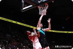 开拓者5位主力今天数据都不错啊，问题似乎就出在替补中锋身上！首发中锋，克林根