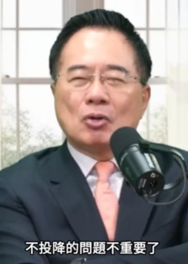 蔡正元不愧是专家，直接点出了收复台湾的最佳方案：台湾地区的斩首行动一旦开展