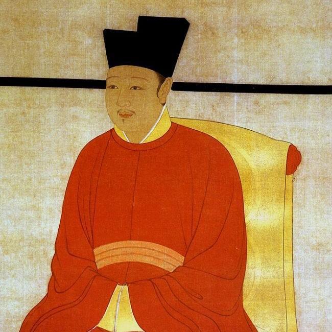 宋徽宗不值得同情，没你想的那么本分，他只是没本事。宋徽宗赵佶是神宗第十一子。1