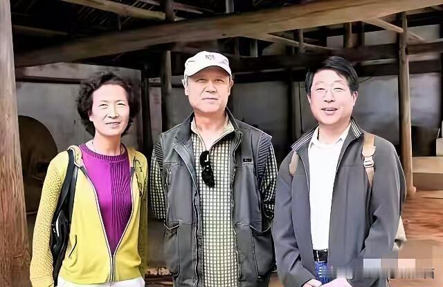 183身高的达式常，年龄大了还是那么高挑英俊，老了有老的帅，颜值比唐国强高的多，
