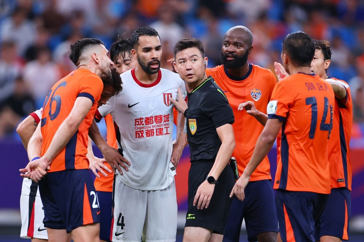 足球报: 徐正源亚冠面临阵容厚度的挑战, 德尔加多即将离队