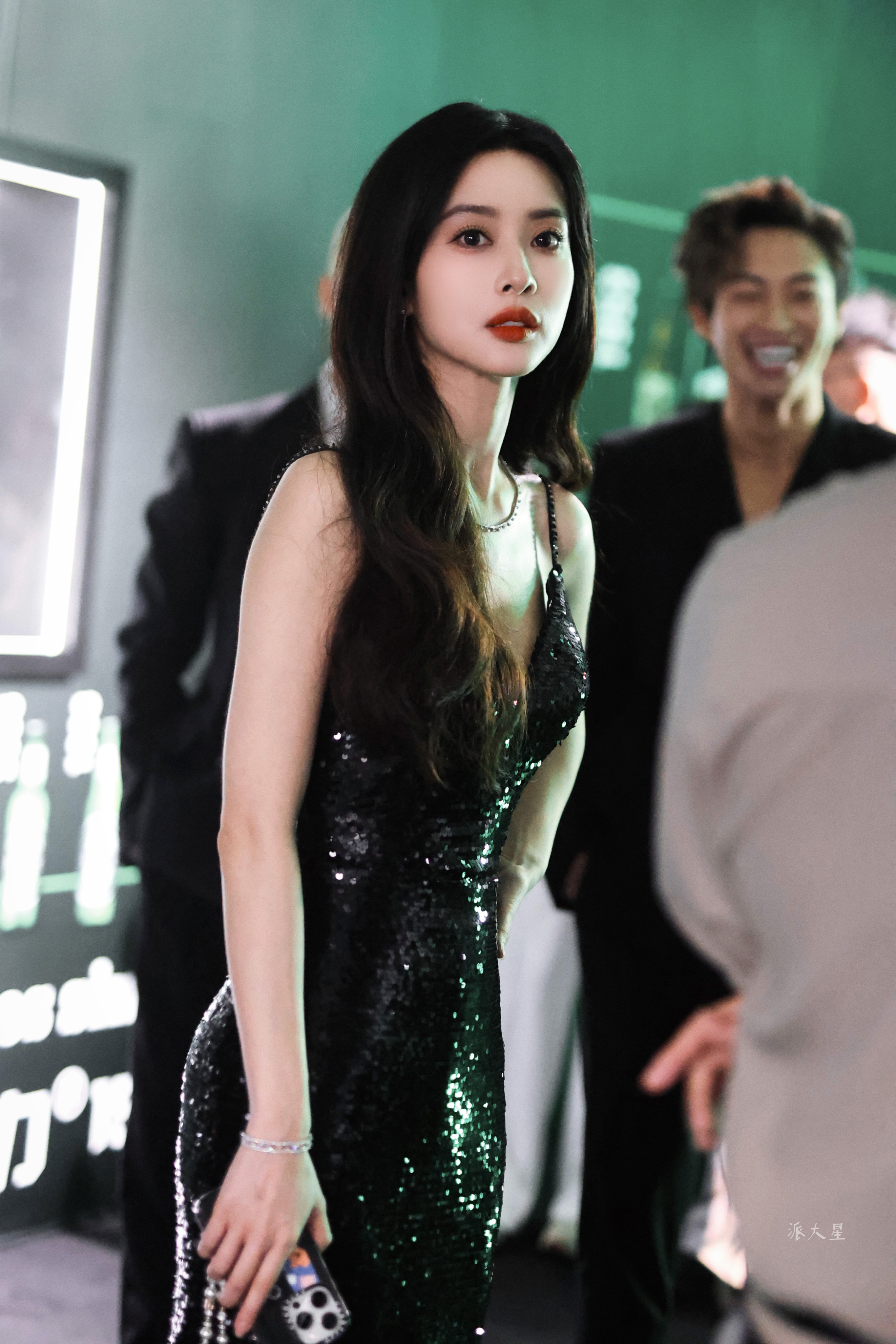 孟子义的二月行程杀青大吉！孟子义二月一切顺利