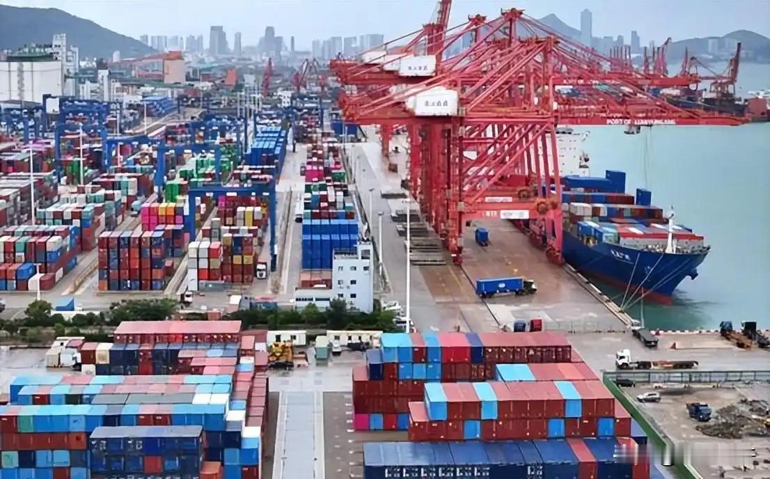 中国好惹吗？在当今世界，中国不想做第一，美国不想做第二，俄国不想做第三。所以，