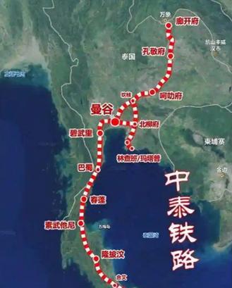 当越南还在为南北高铁的“天价预算”扯皮，柬埔寨还在纠结“先修路还是先修庙”时，中