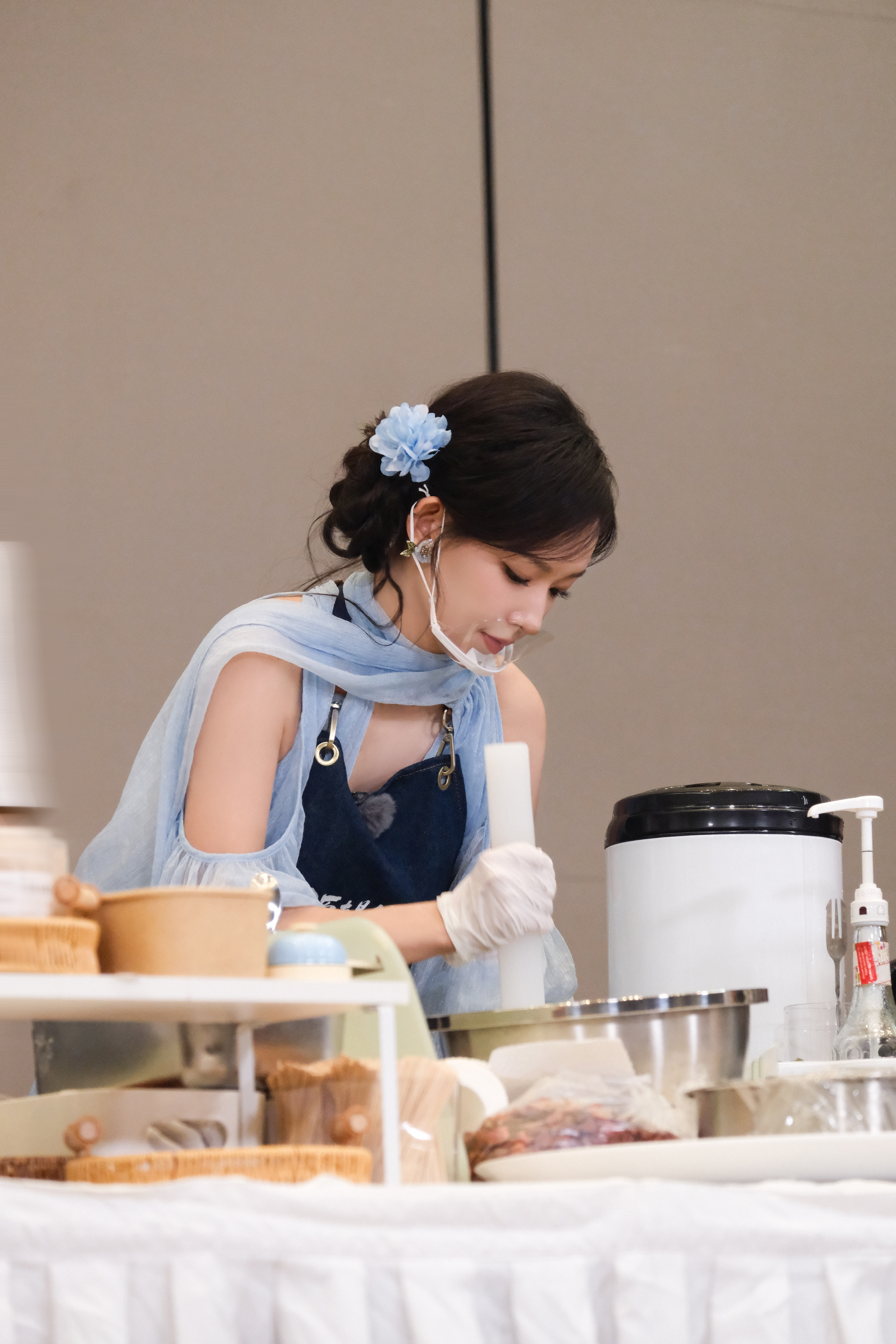 最新潇息程潇《源来是你·青春季》定妆照出图，这个小厨娘潇潇又上线了