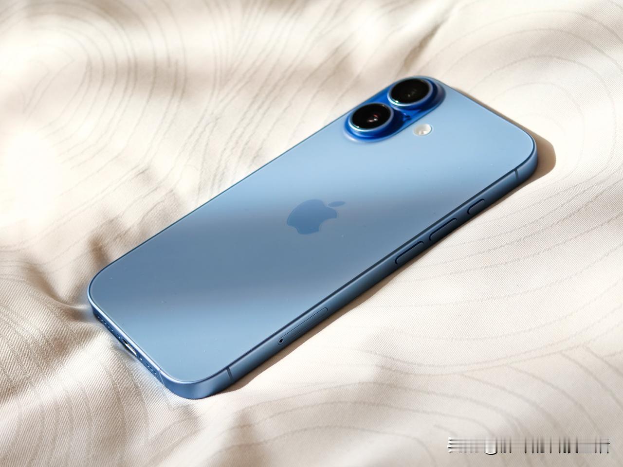 你们是不是也感觉身边用iPhone的基本都是女生，甚至用ProMax机