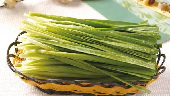 哺乳期的宝妈注意: 这5种“回奶”食物千万不要吃, 快收藏